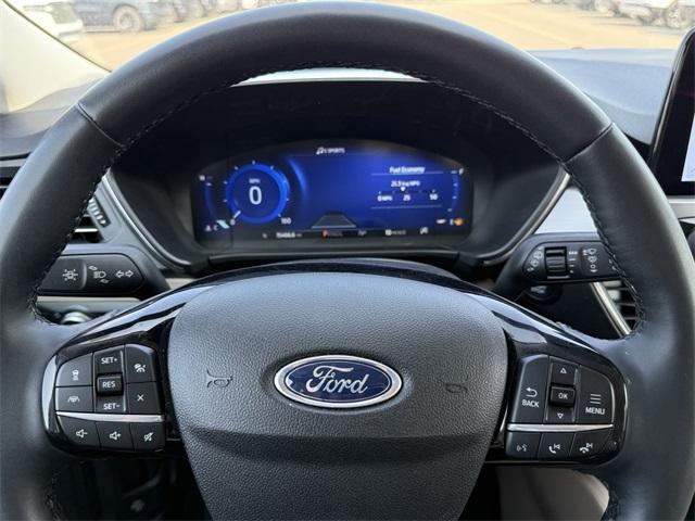 used 2022 Ford Escape car, priced at $25,595