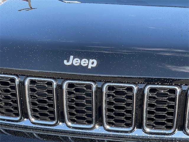 new 2024 Jeep Grand Cherokee L car, priced at $50,404