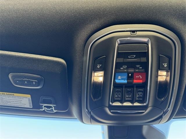 used 2025 Jeep Grand Cherokee car