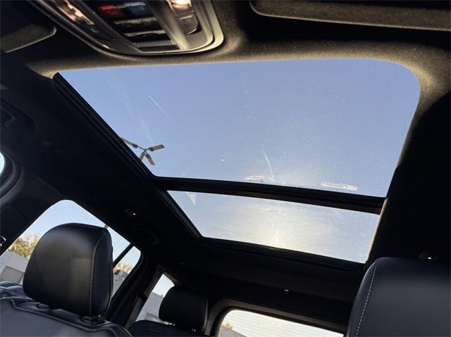 used 2025 Jeep Grand Cherokee car