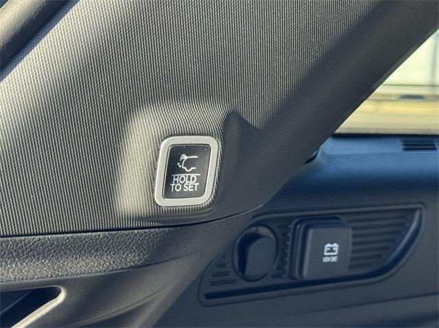 used 2025 Jeep Grand Cherokee car