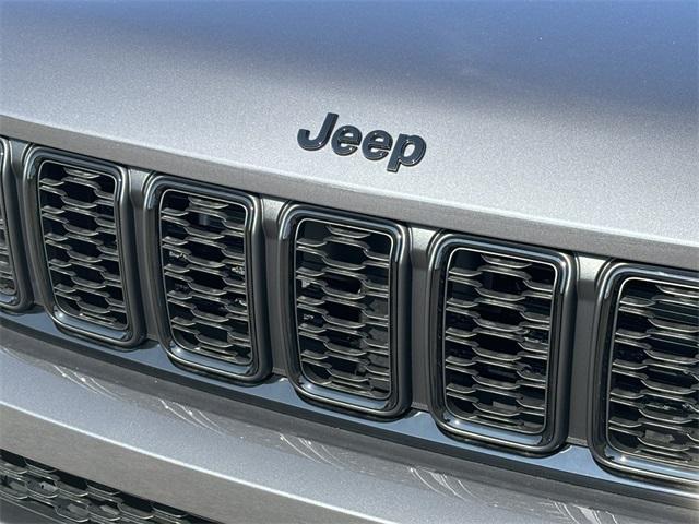 new 2024 Jeep Grand Cherokee L car, priced at $46,804