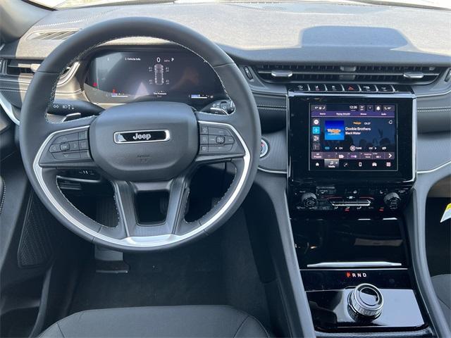 new 2025 Jeep Grand Cherokee car, priced at $44,170