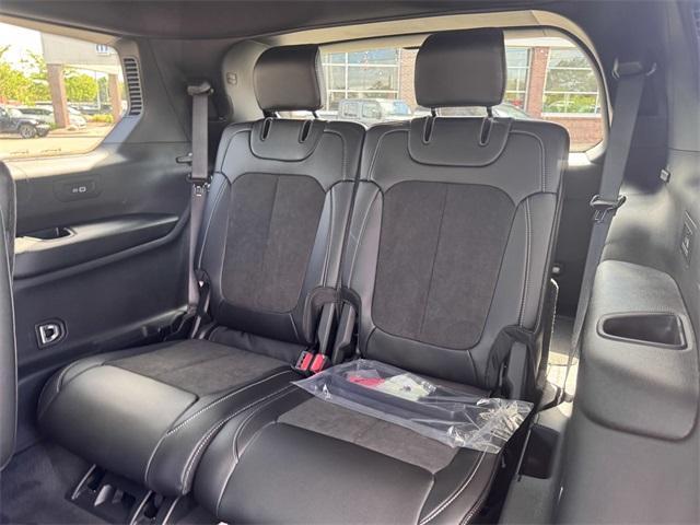 new 2025 Jeep Grand Cherokee L car, priced at $43,865