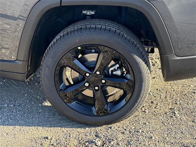 new 2025 Jeep Grand Cherokee L car, priced at $52,020