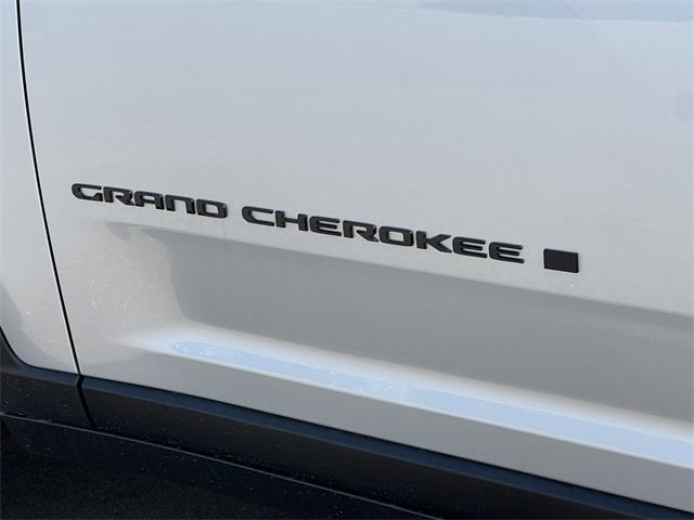 new 2025 Jeep Grand Cherokee L car, priced at $43,655