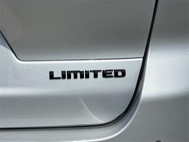 new 2025 Jeep Grand Cherokee L car, priced at $43,655