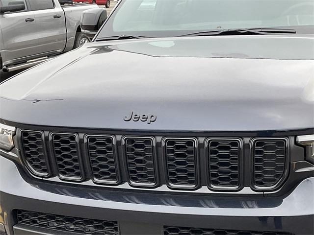 new 2024 Jeep Grand Cherokee L car, priced at $48,896