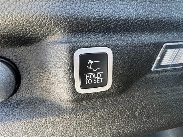 new 2025 Jeep Grand Cherokee L car, priced at $47,119