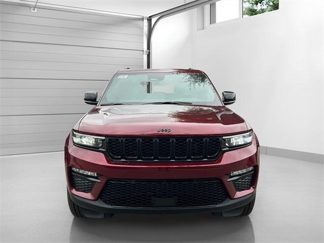 new 2025 Jeep Grand Cherokee car, priced at $48,208