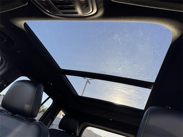 used 2025 Jeep Grand Cherokee car