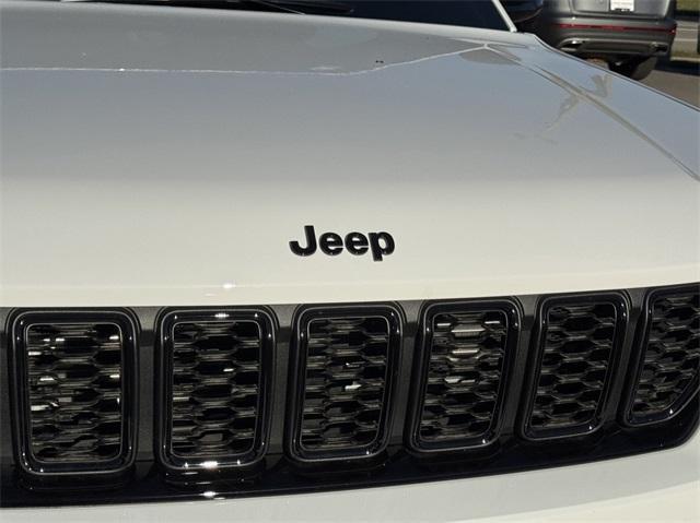used 2025 Jeep Grand Cherokee car