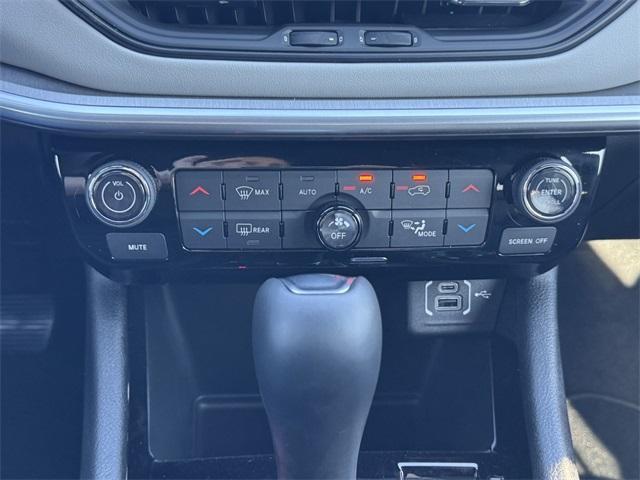 new 2025 Jeep Compass car, priced at $34,835