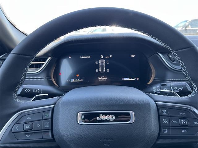 new 2025 Jeep Grand Cherokee car, priced at $44,170