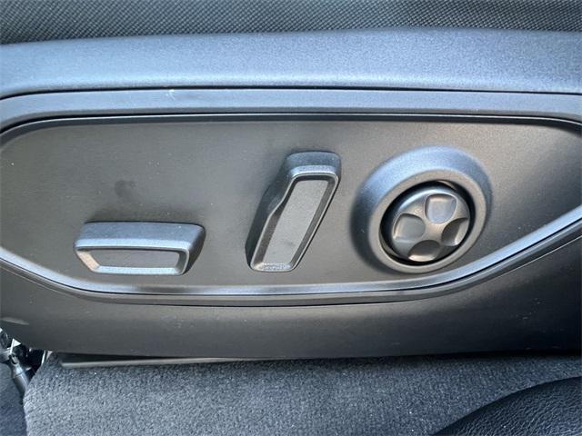 new 2025 Jeep Grand Cherokee L car, priced at $39,515