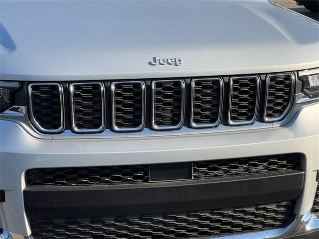 new 2025 Jeep Grand Cherokee L car, priced at $39,515