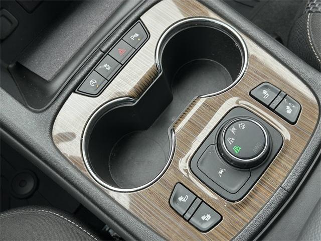 used 2023 GMC Acadia car, priced at $31,995