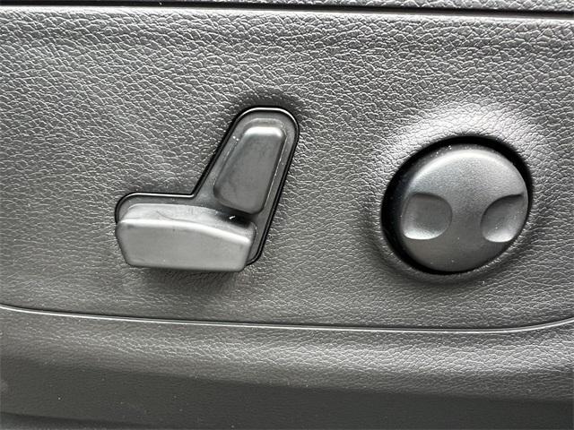 new 2025 Ram 1500 car, priced at $53,123