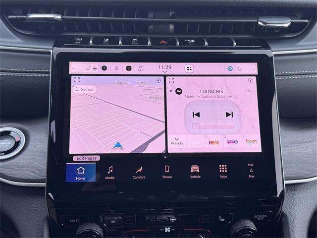 new 2025 Jeep Grand Cherokee car, priced at $43,945