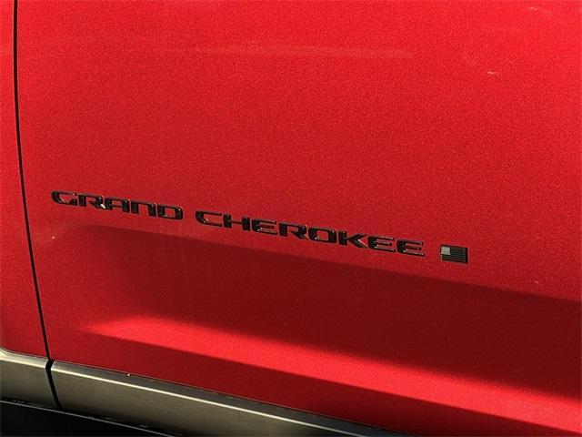 new 2025 Jeep Grand Cherokee car, priced at $43,938