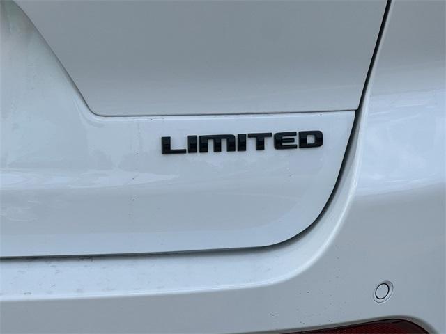 new 2025 Jeep Grand Cherokee L car, priced at $49,597