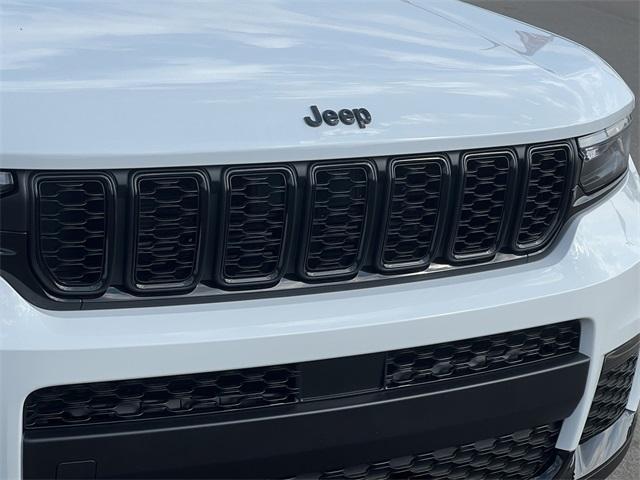 new 2025 Jeep Grand Cherokee L car, priced at $49,597