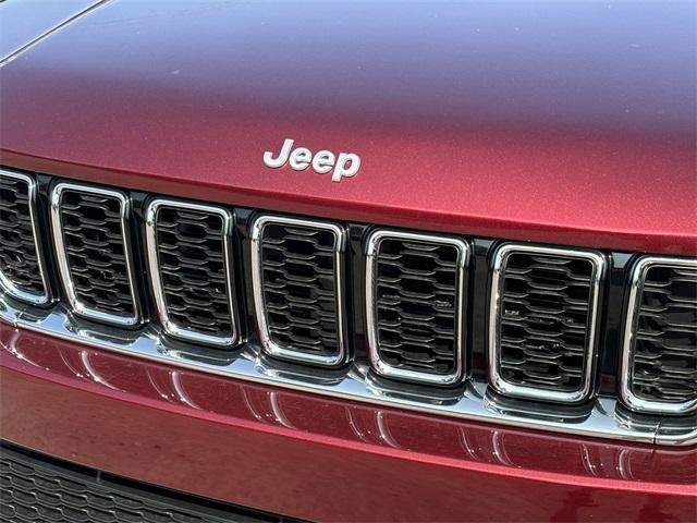 new 2024 Jeep Grand Cherokee car, priced at $44,483