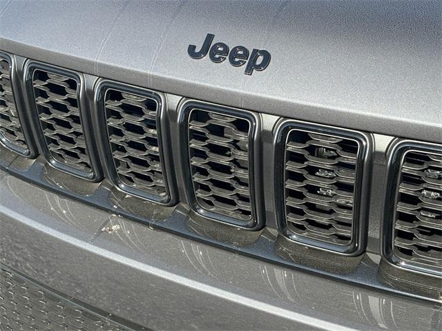 used 2025 Jeep Grand Cherokee car, priced at $46,530