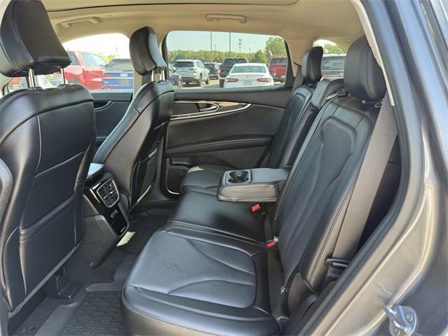 used 2022 Lincoln Nautilus car, priced at $32,314