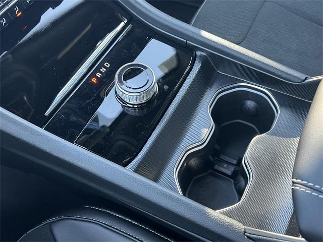 new 2025 Jeep Grand Cherokee car, priced at $43,402