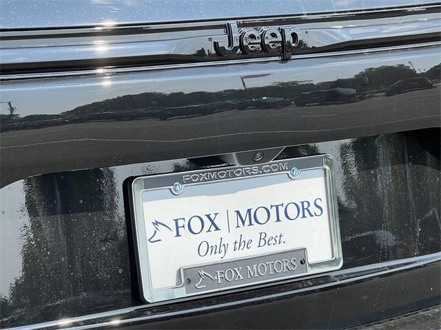 new 2025 Jeep Grand Cherokee car, priced at $48,333