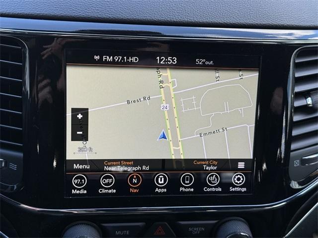 used 2022 Jeep Grand Cherokee WK car, priced at $23,895