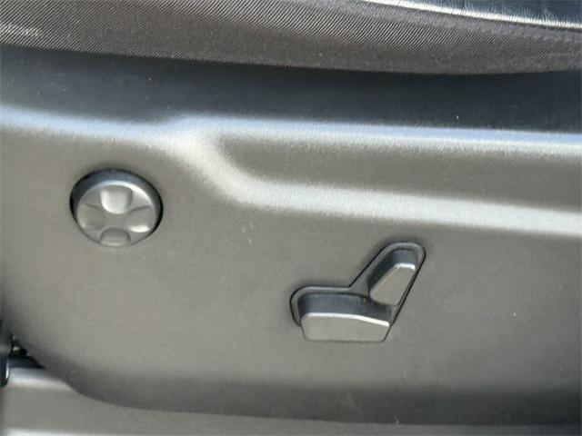 used 2022 Jeep Grand Cherokee WK car, priced at $23,895