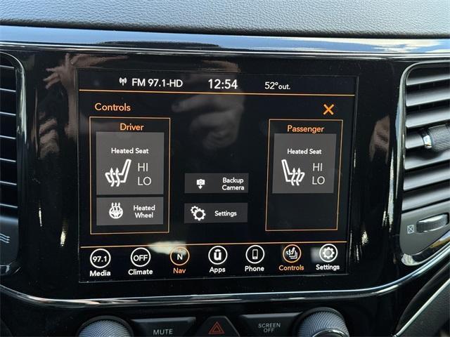 used 2022 Jeep Grand Cherokee WK car, priced at $23,895