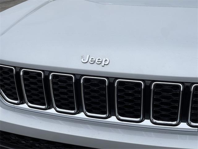 new 2024 Jeep Grand Cherokee L car, priced at $46,443