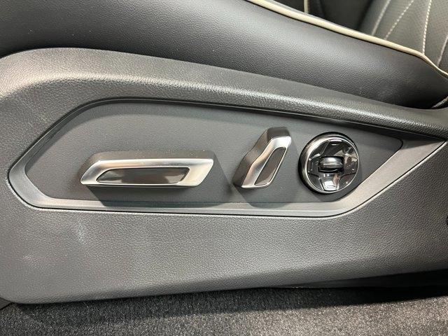 new 2025 Acura MDX car, priced at $68,250