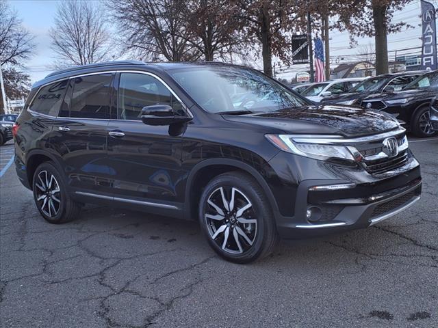 used 2022 Honda Pilot car, priced at $33,999