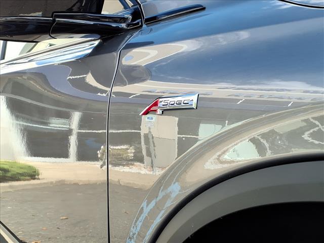 used 2025 Acura MDX car, priced at $56,999