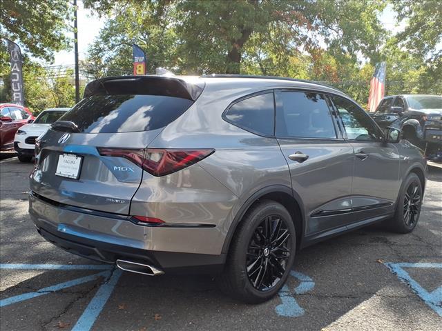 used 2025 Acura MDX car, priced at $56,999