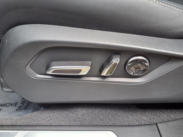 used 2025 Acura RDX car, priced at $43,999