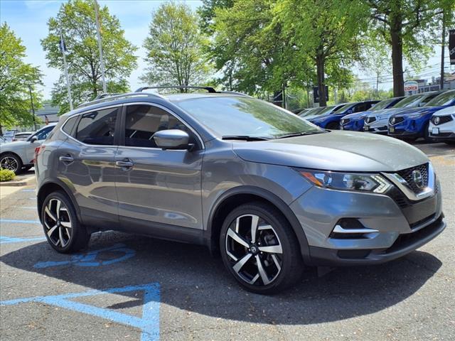used 2020 Nissan Rogue Sport car, priced at $18,555