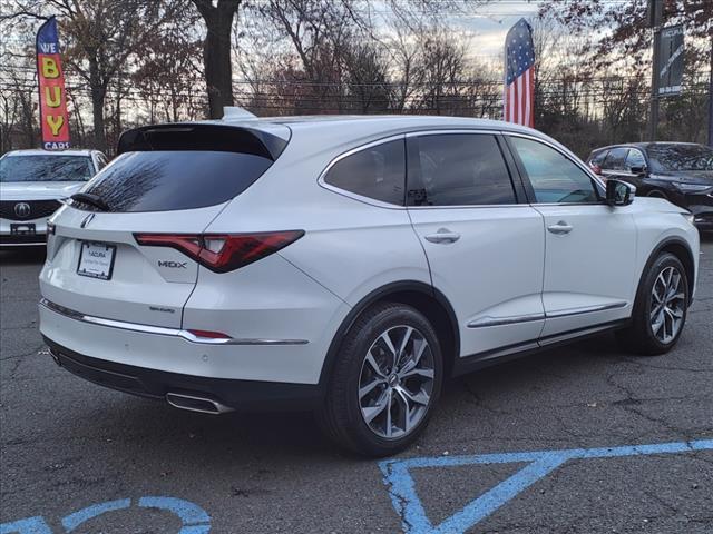 used 2022 Acura MDX car, priced at $39,327