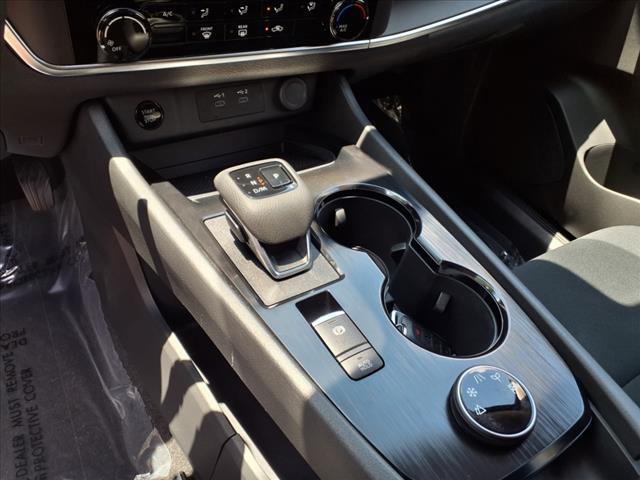 used 2024 Nissan Rogue car, priced at $23,877