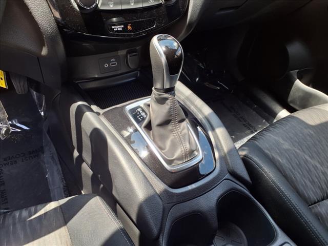 used 2020 Nissan Rogue car, priced at $17,550