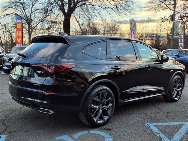 used 2022 Acura MDX car, priced at $39,998