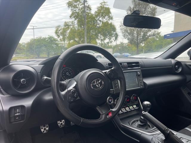 used 2023 Toyota GR86 car, priced at $30,999