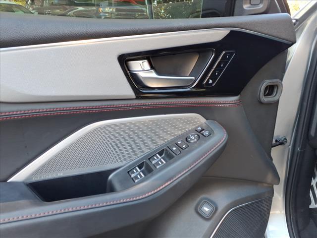 used 2022 Acura MDX car, priced at $41,611