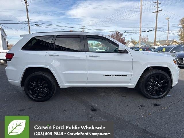 used 2018 Jeep Grand Cherokee car, priced at $16,000