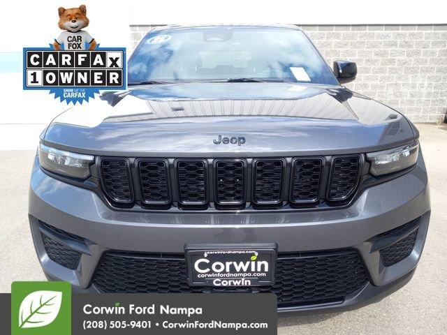used 2025 Jeep Grand Cherokee car, priced at $38,350