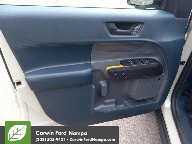new 2025 Ford Maverick car, priced at $40,018